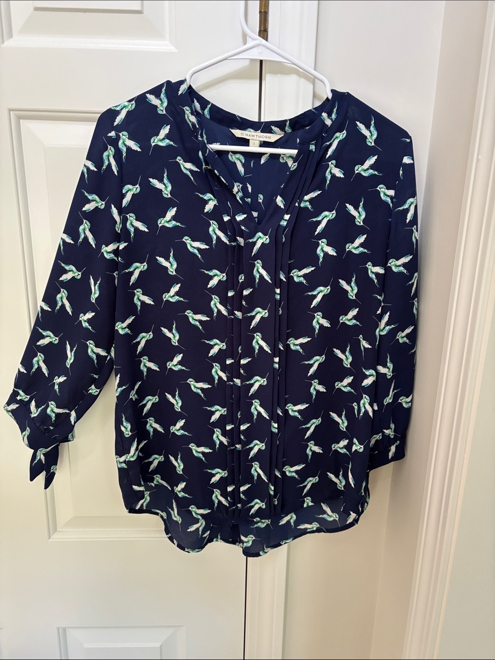 41 Hawthorn Navy Bird-Print Tie-Front Blouse Size S